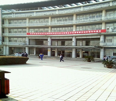 上海保潔公司櫥柜清潔保養(yǎng)的8個注意事項